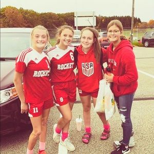 Meet your Posher, Anna